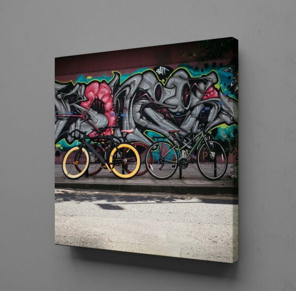 BİSİKLETLER KANVAS TABLO