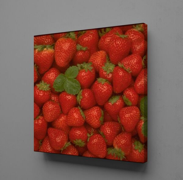 ÇİLEKLER KANVAS TABLO