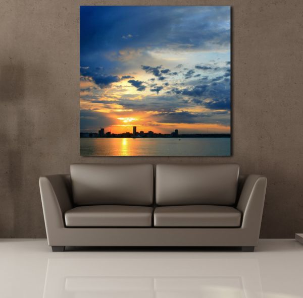 BULUTLU GÖKYÜZÜ ARASINDAN ÇIKAN GÜNEŞ KANVAS TABLO