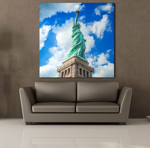 ÖZGÜRLÜK HEYKELİ VE GÖKYÜZÜ KANVAS TABLO
