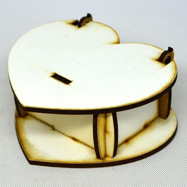 BEYAZ HEDİYELİK KUTU